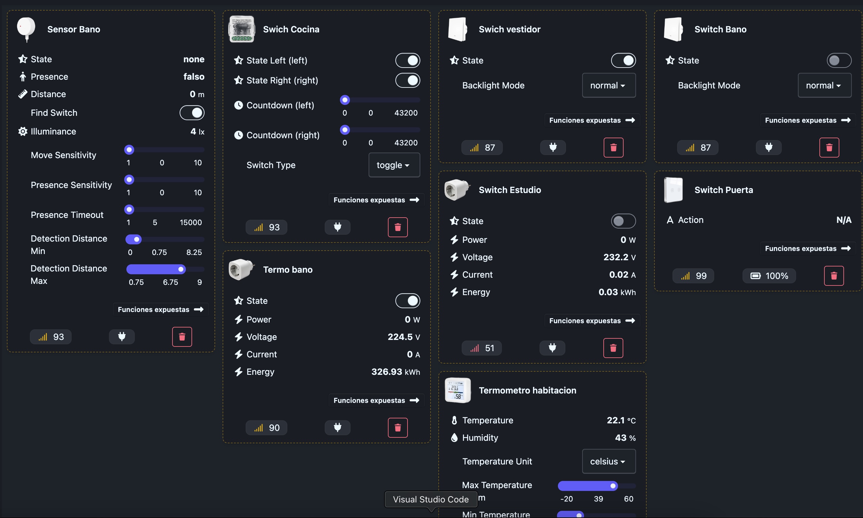 Panel de control de dispositivos con switches, sensores y termómetros